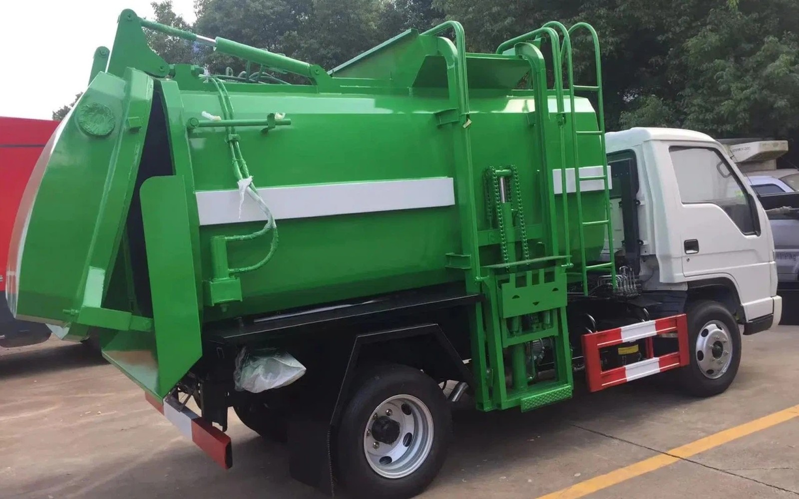 Garbage Truck Fleet Financing