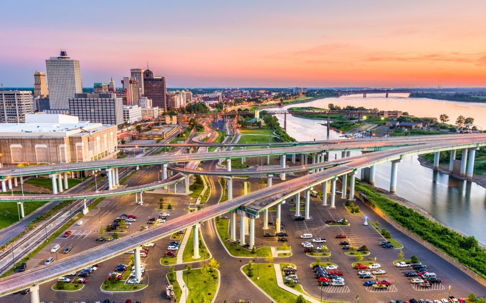 Truck Fleet Financing in Memphis, TN