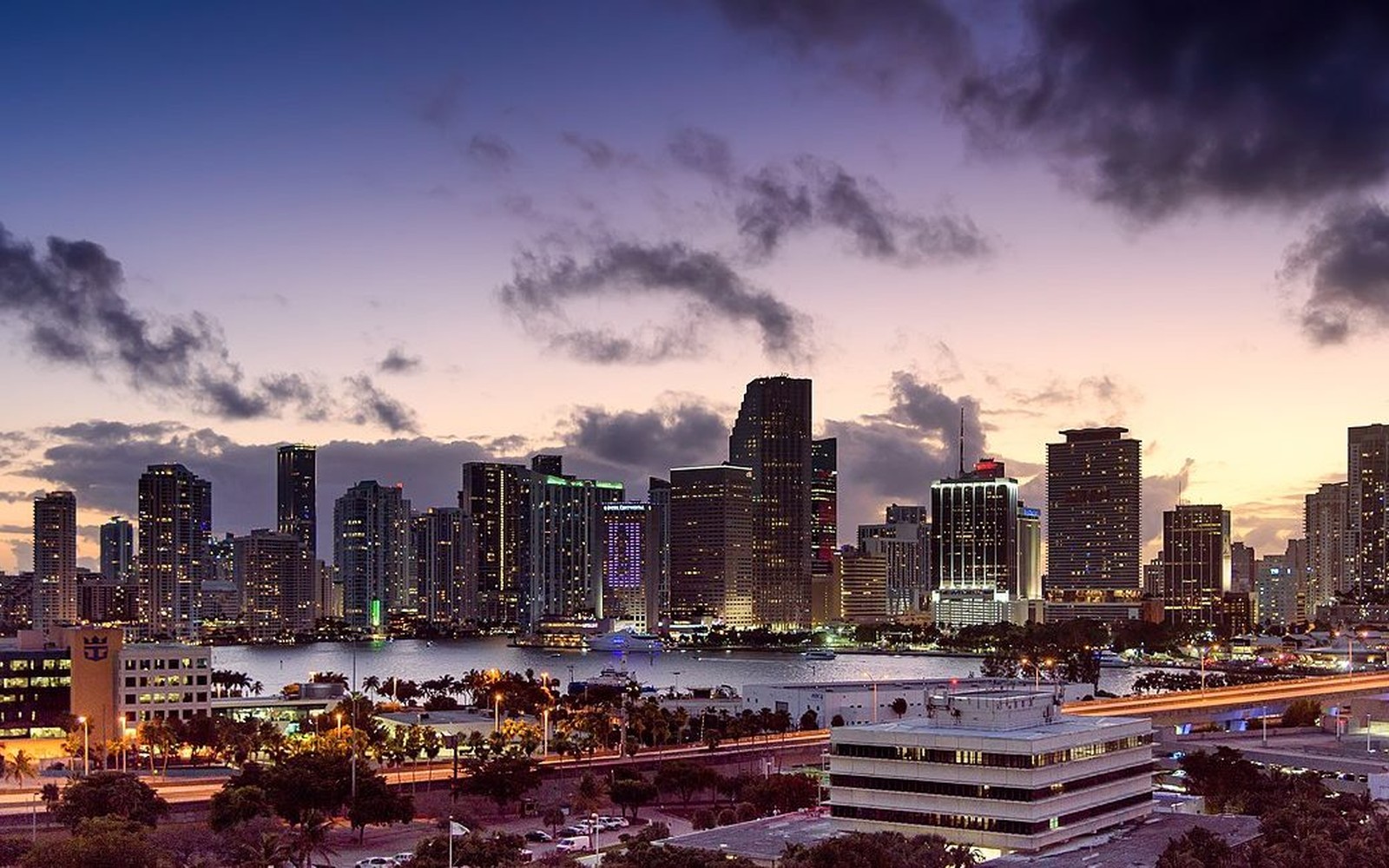 Truck Fleet Financing in Miami, FL Truck Fleet Financing in Miami, FL