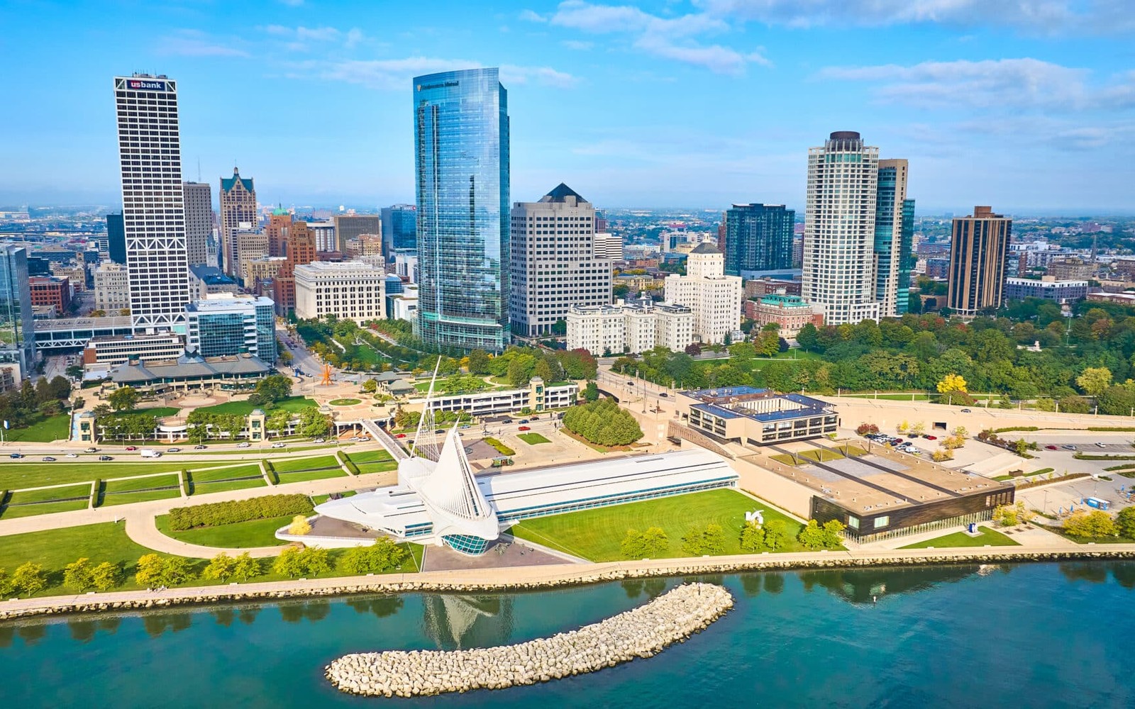 Truck Fleet Financing in Milwaukee, WI
