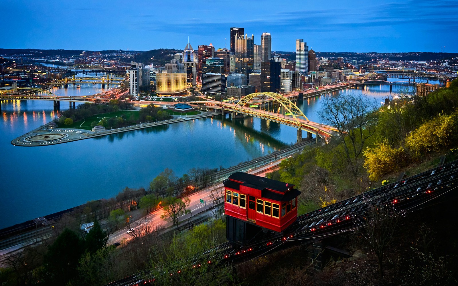Truck Fleet Financing in Pittsburgh, PA Truck Fleet Financing in Pittsburgh, PA